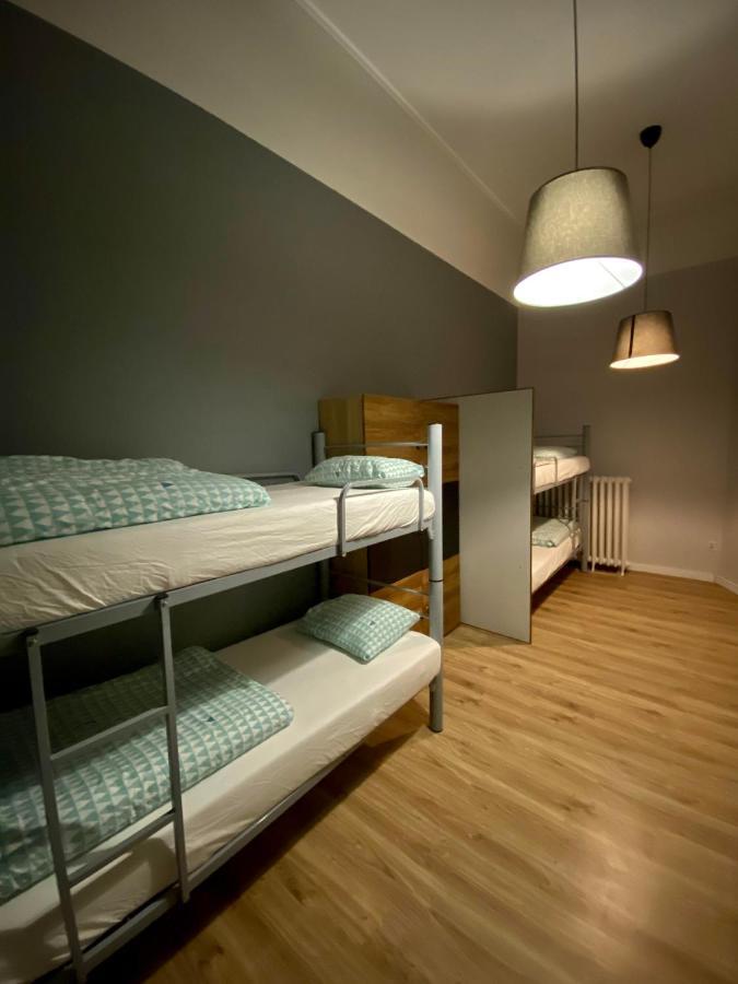 Sky Hostel Краків Екстер'єр фото